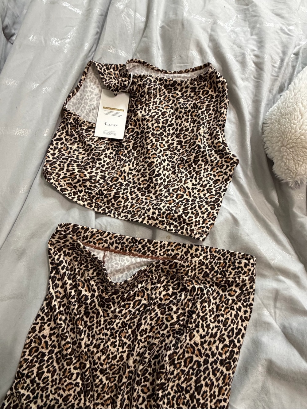 Cheetah set - Picture 2 of 2